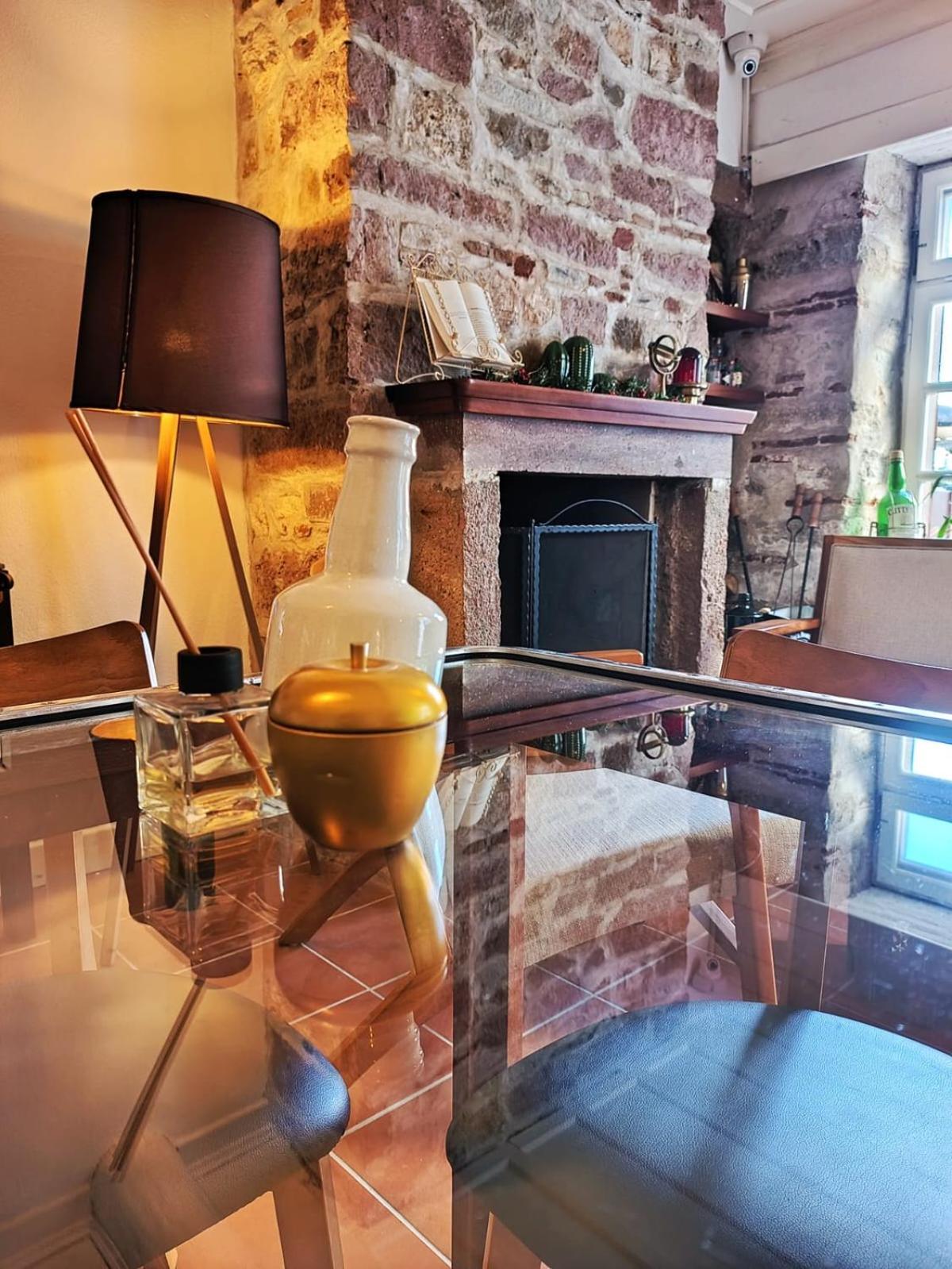 Berlin'S Guest House Urla Extérieur photo
